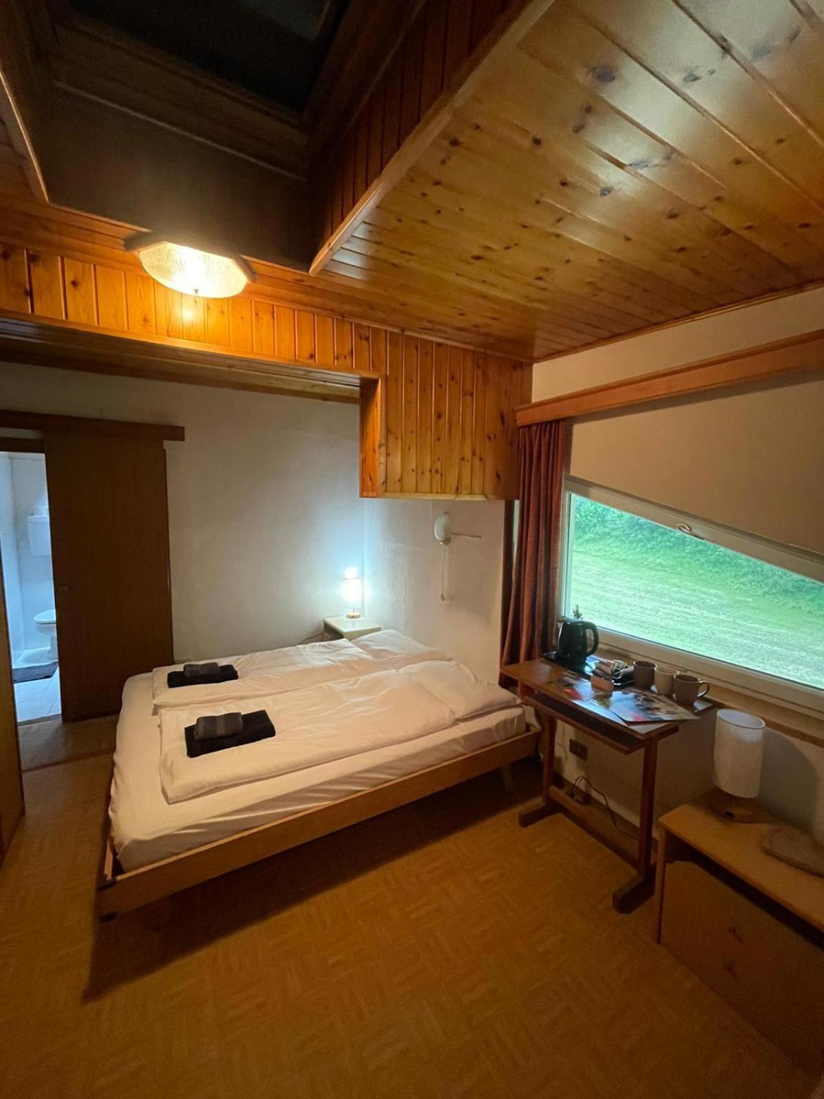 Hotel Picchio Rosso - Stanza Privata Con Bagno In Val Di Fassa Pera Exterior foto